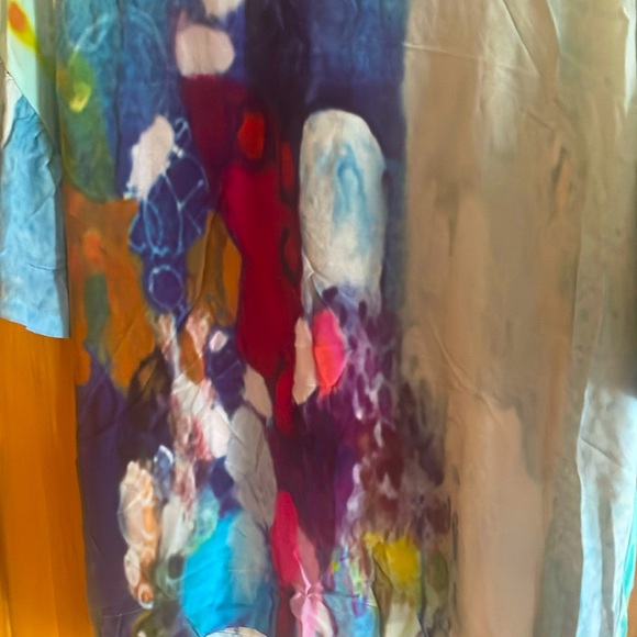 Carre Noir tie-dye watercolor shirt, drawstring hem/flutter sleeves; Size S/P - Picture 7 of 7